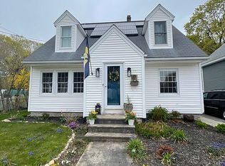 17 A St, Douglas, MA 01516