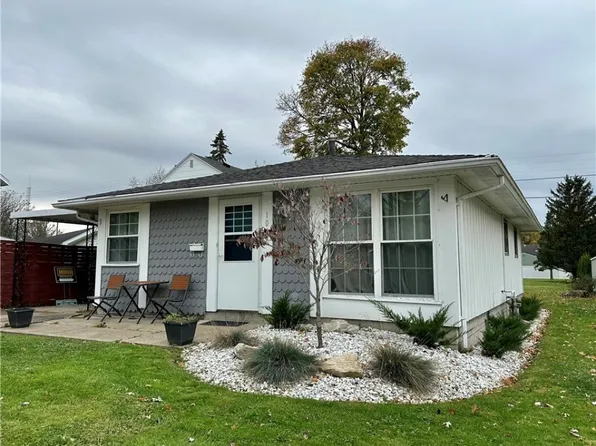 1017 Winnebago Ave, Sandusky, OH 44870