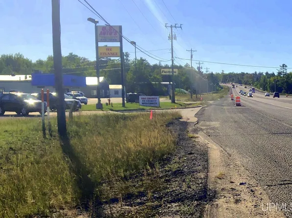 362 E Us41/m28 Hwy, Negaunee, MI 49866