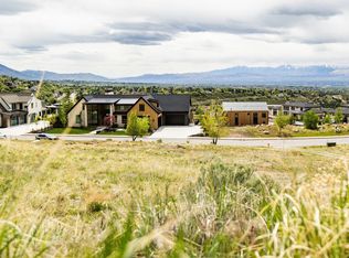 7141 S City View Dr E, Salt Lake City, UT 84121