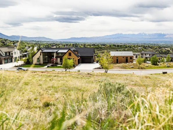 7141 S City View Dr E, Salt Lake City, UT 84121
