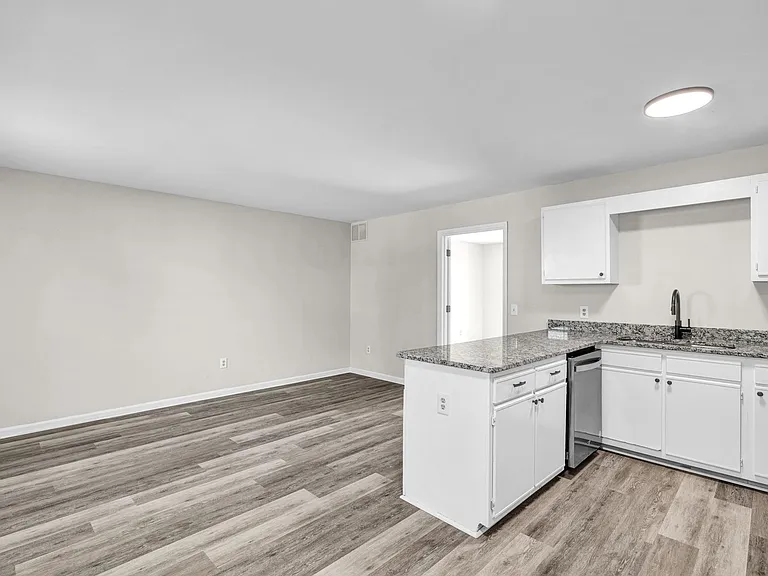 Millbrook Apartments — Photo 28