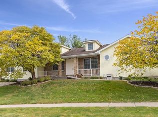 1210 Pheasant Valley St, Iowa City, IA 52246