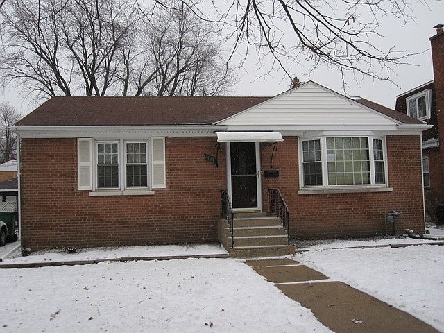 1st image of 1013 Westchester Blvd