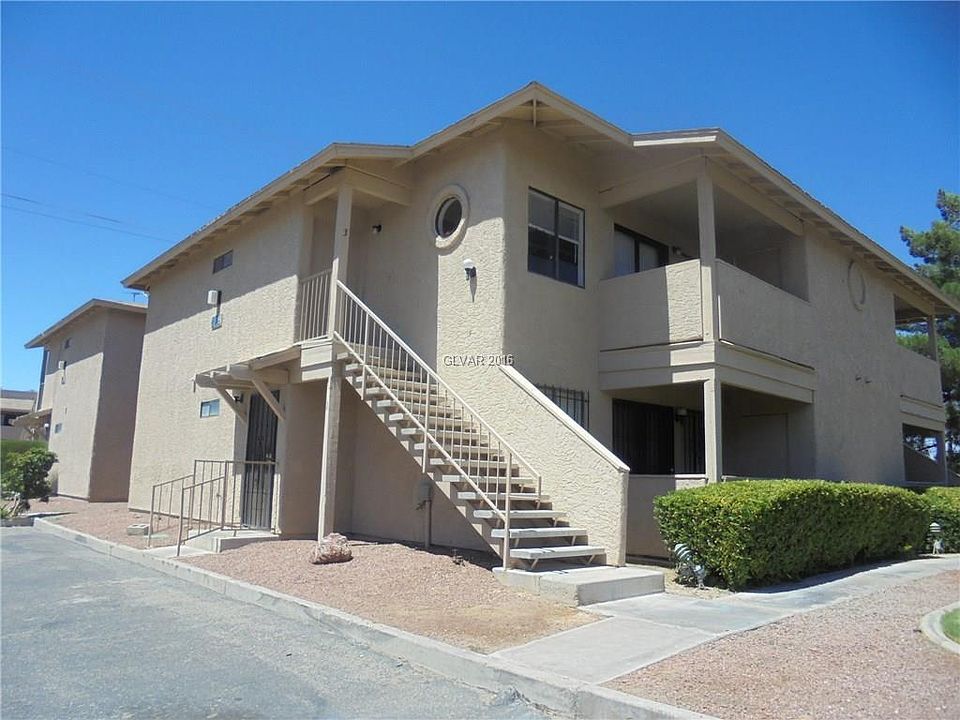 1st image of 3709 Snorkel Cir Unit 3