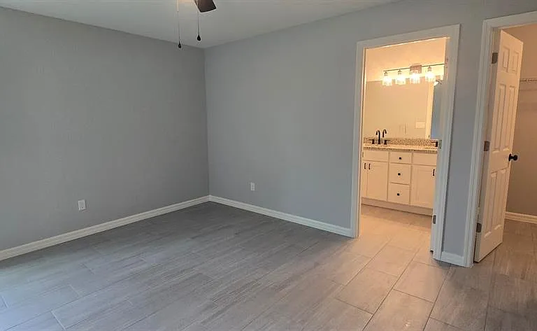 5545 SE 70th Ave — Photo 15