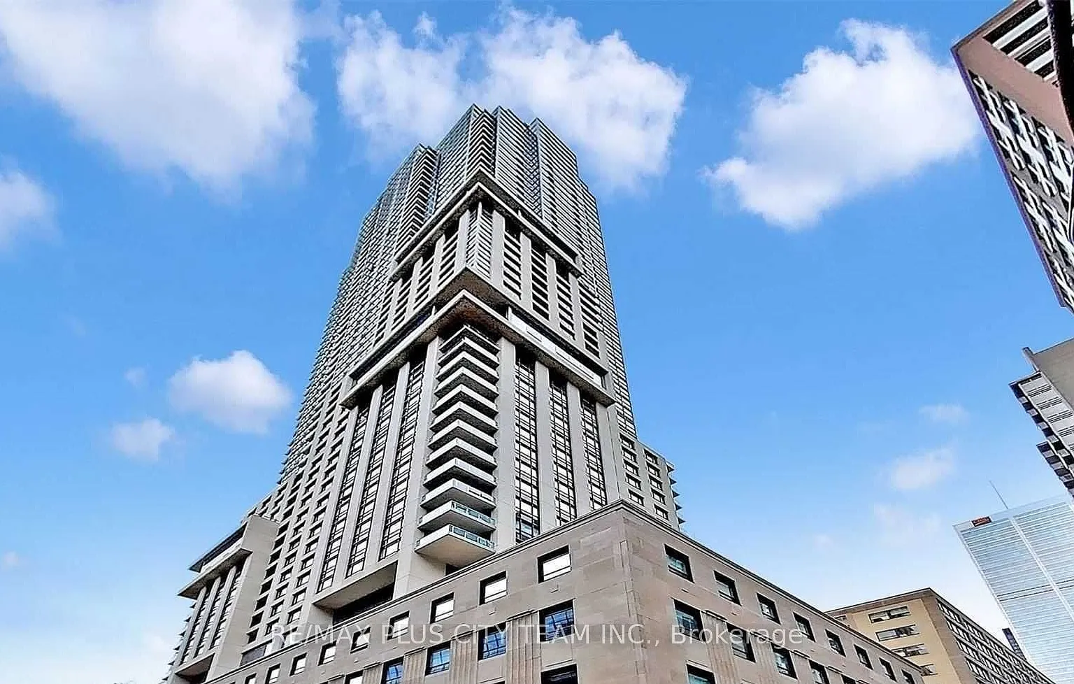 2 bed, $2,550 — Photo 1