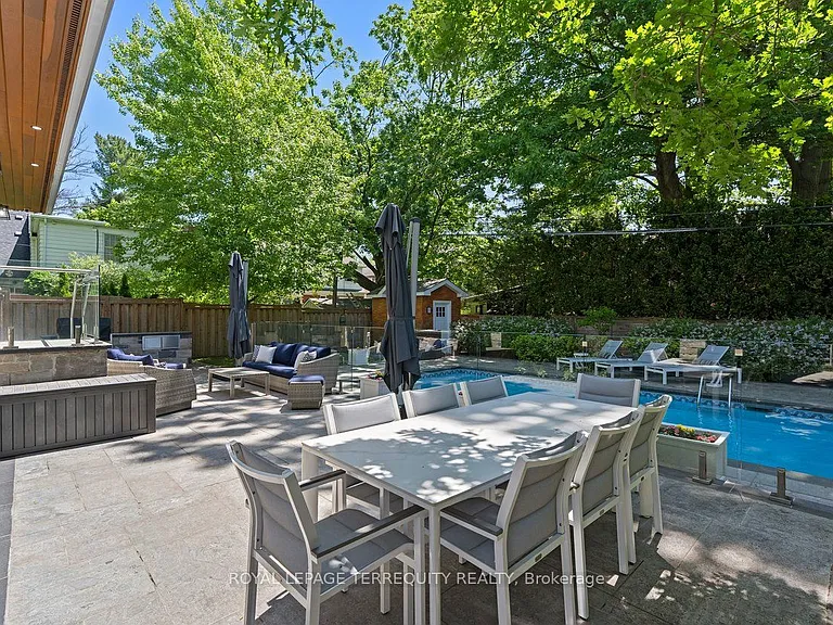 101 Chestnut Hills Pkwy — Photo 43