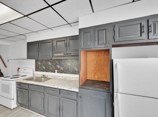 1323 W Norwegian St, Pottsville, PA 17901