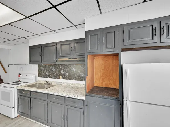 1323 W Norwegian St, Pottsville, PA 17901