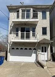 198 Lincoln Street