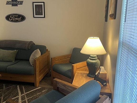 4th image of 15 S Shafer St APT 505
