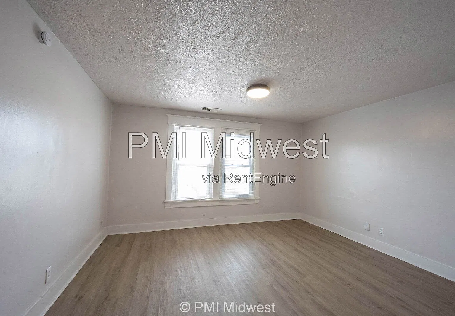 1 bed, 1.0 bath, 650 sqft, $699 — Photo 4