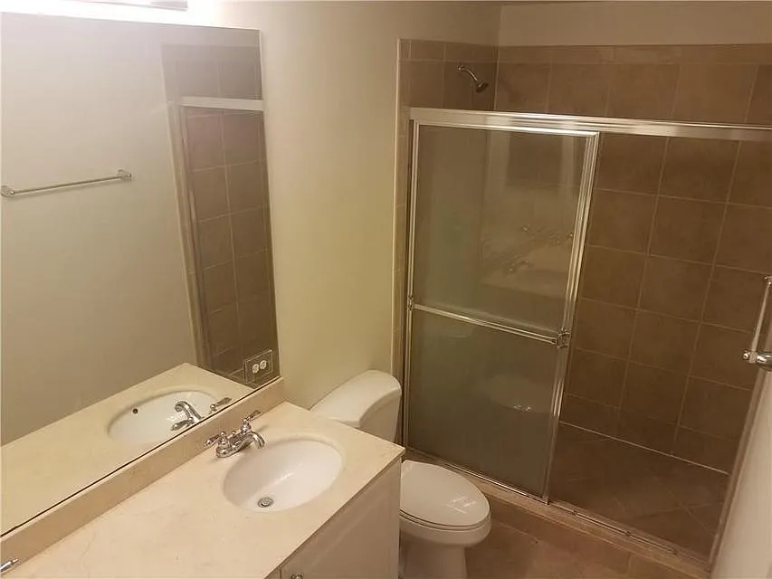 2 bed, 2.0 bath, 1119 sqft, $2,295 — Photo 4