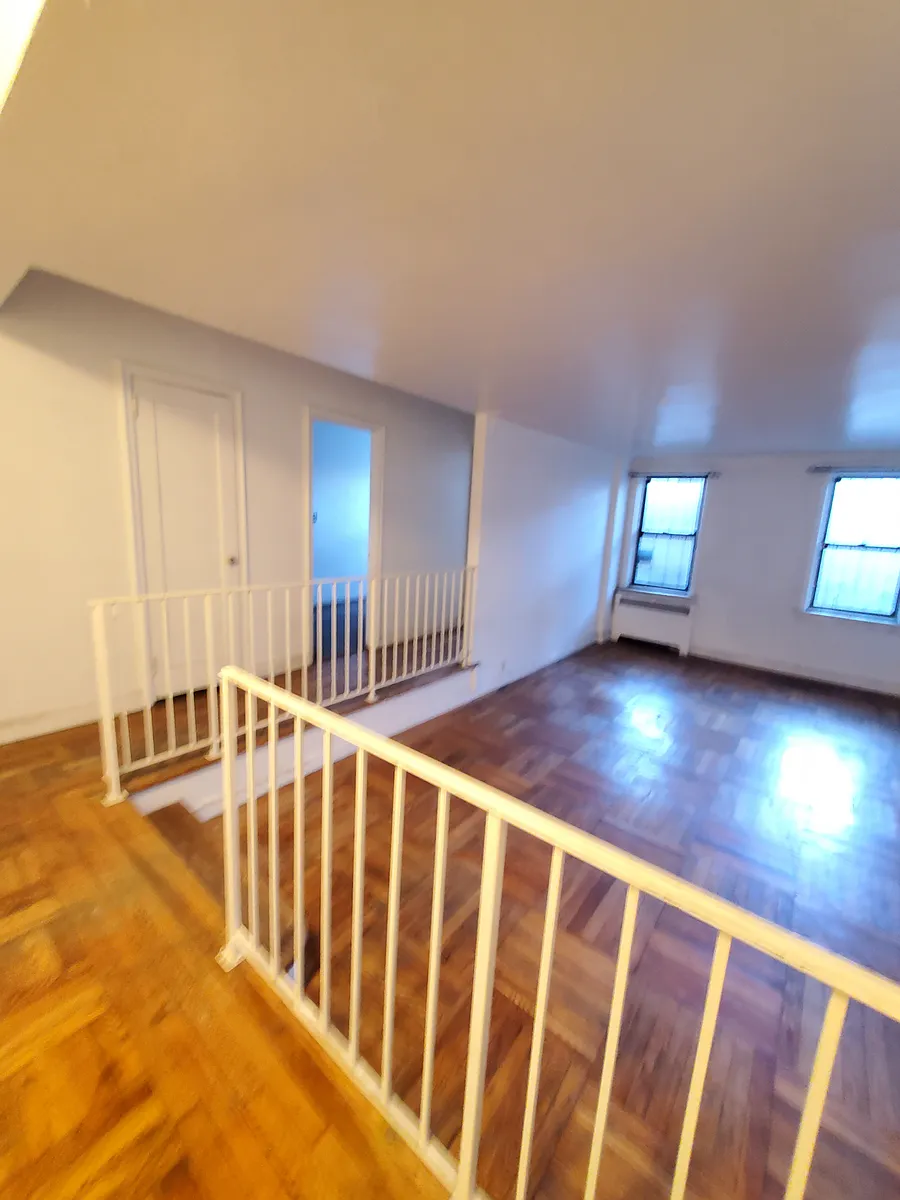 Building Photo - 39 Ocean Ave #1D