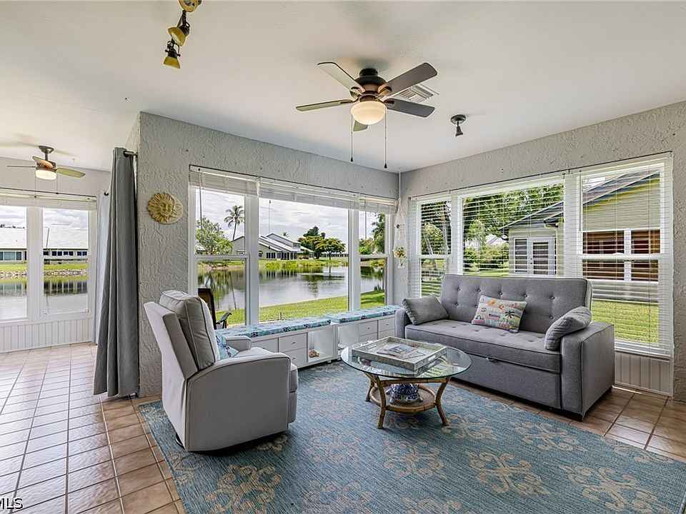 1st image of 301 McGregor Park Cir