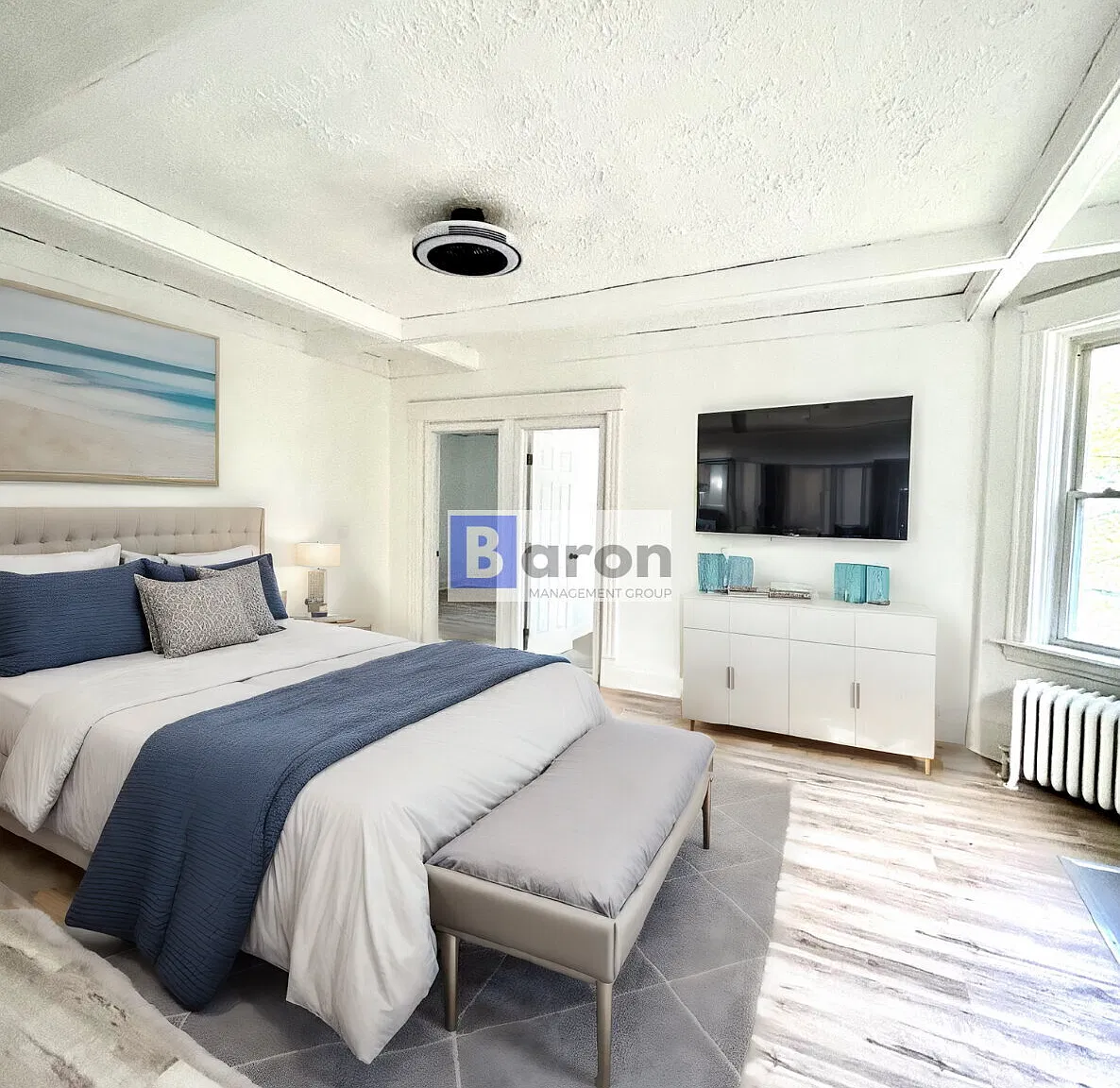 Spacious 4-Bedroom at 3442 Larona Ave — Photo 2