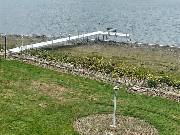 3rd image of 139 Heron Bay Dr