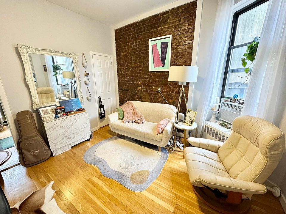 1st image of 190 Bleecker St APT 24