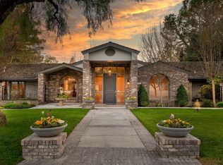 7551 N Spy Glass Ave, Fresno, CA