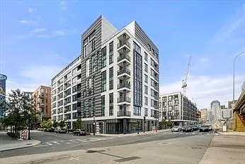 40 Traveler St #212 — Photo 1