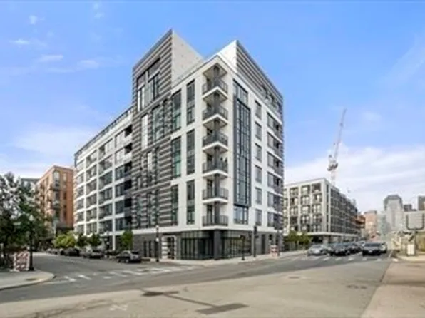 40 Traveler St APT 212, Boston, MA 02118