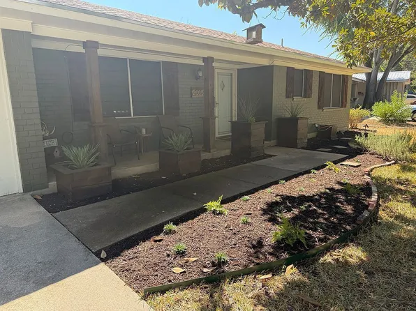 2005 S 51st St, Temple, TX 76504