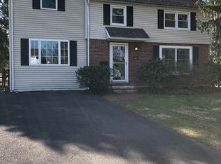 508 Willow Rd, Oreland, PA 19075