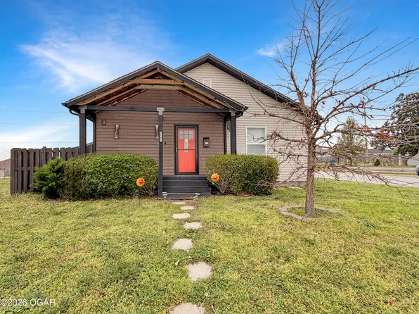 2502 Empire Ave S, Joplin, MO 64804