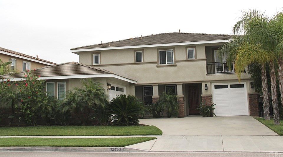 1st image of 12453 Royal Oaks Dr