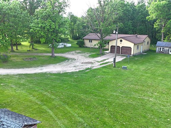 2nd image of 45964 County Highway 36