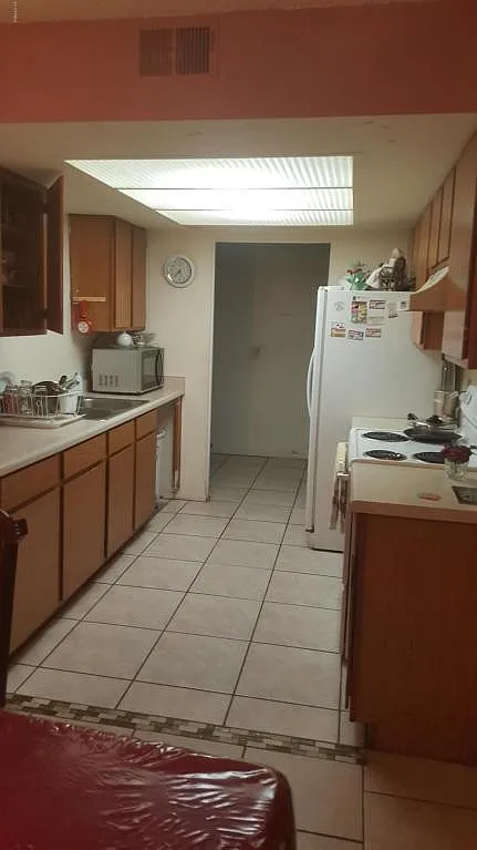 Coming Soon!! 3bed 2bath $1668/Month And $5,000 Down Or Cash Price $305k (67th Ave & Indianschool) — Photo 2