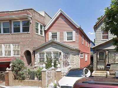 569 E 31st St #1, Brooklyn, NY, 11210