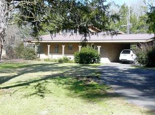 4089 E Church Hill Rd, West Point, MS 39773