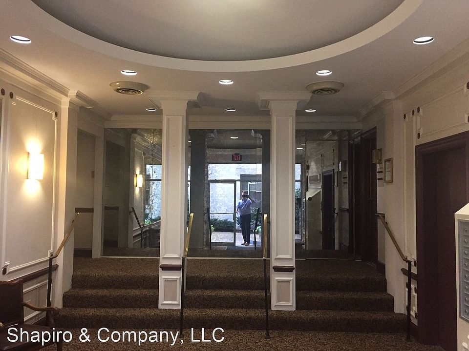2nd image of 2722 Connecticut Ave NW #43