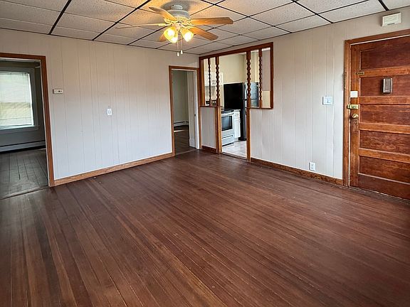 3rd image of 304 Cambridge St #1