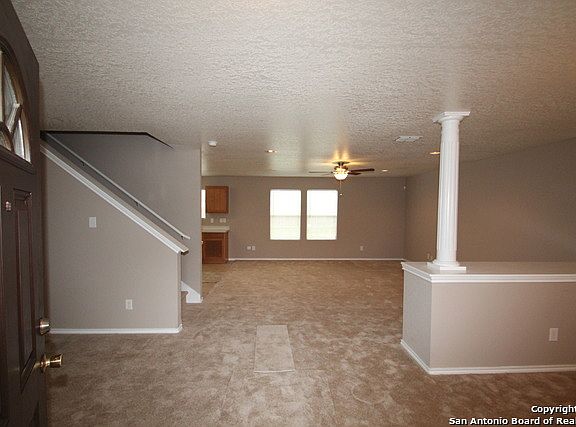 4th image of 218 Butternut Blvd