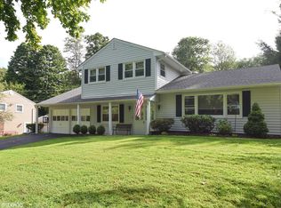 112 Red Mills Rd, Mahopac, NY 10541