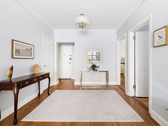 4th image of 240 E 79th St APT 7B