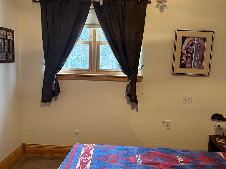 682 Deerfoot Arts Park Dr — Photo 2