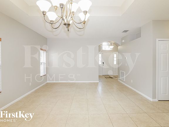 3rd image of 13549 Hawk Lake Dr