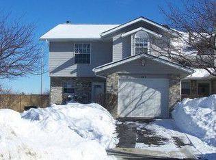 683 Tamarac Blvd, Addison, IL 60101