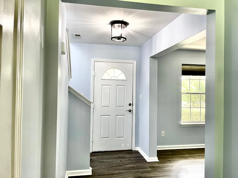 263 N Fuquay Springs Ave — Photo 5