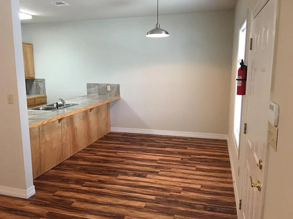 dining room 2 bedroom