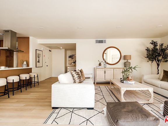 2nd image of 10701 Wilshire Blvd APT 306