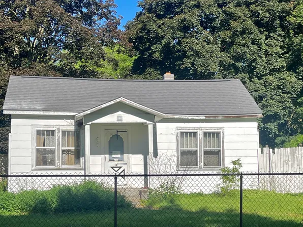 112 Elm St, Coldwater, MI 49036