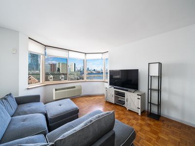 1 2nd St APT 710, Jersey City, NJ, 07302