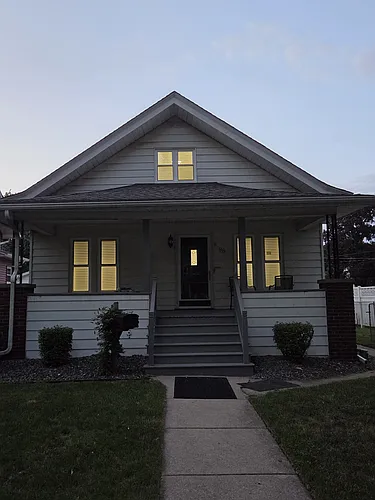 98 Kendrick Ave Photo 1