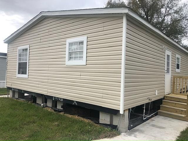 1st image of 4810 Valda Ln #328
