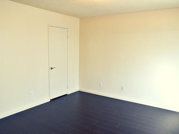 3rd image of 1527 Stevens Ave APT F